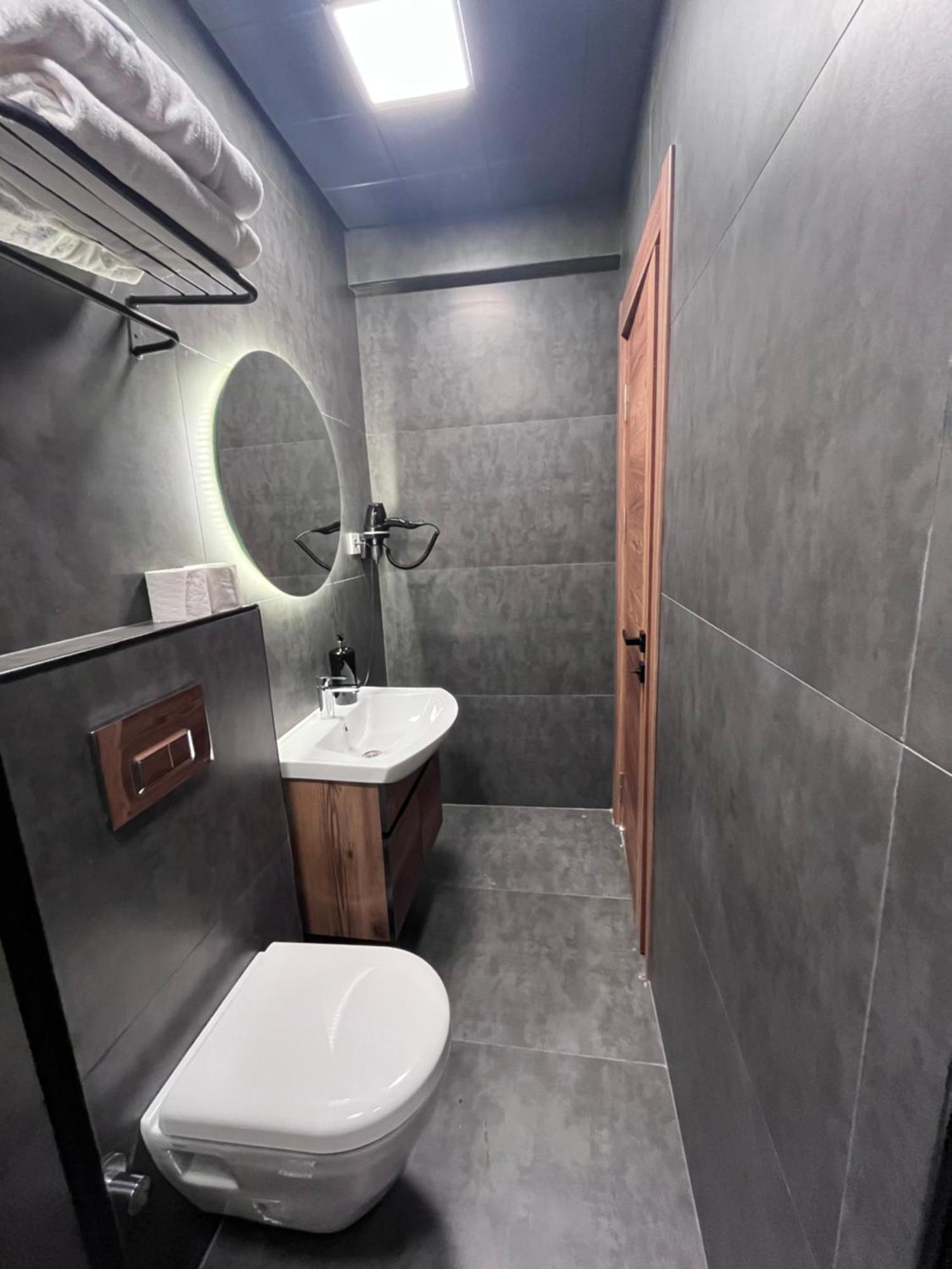 Yakamoz Apart Otel Antália Exterior foto